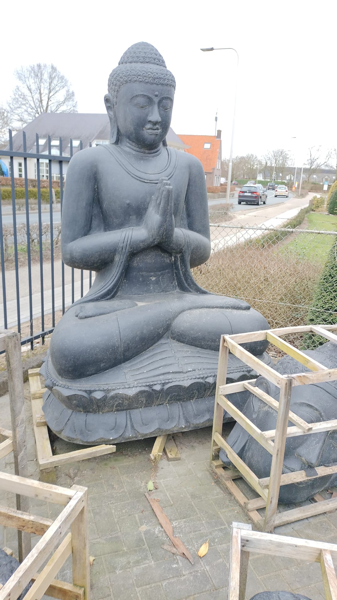 Buddha auf Lotos extra groß 240cm