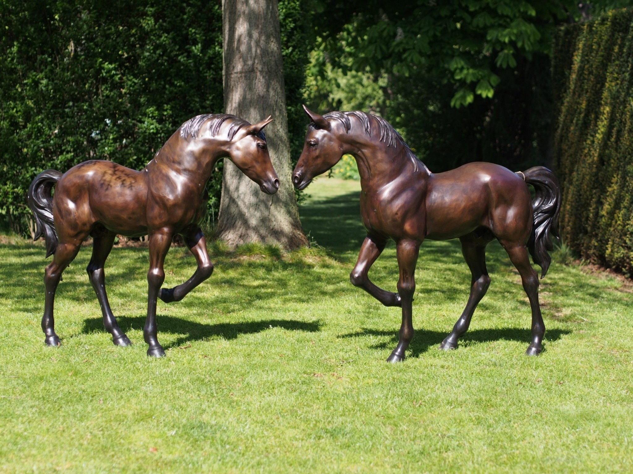 bronzen 2 paarden - eliassen.nl