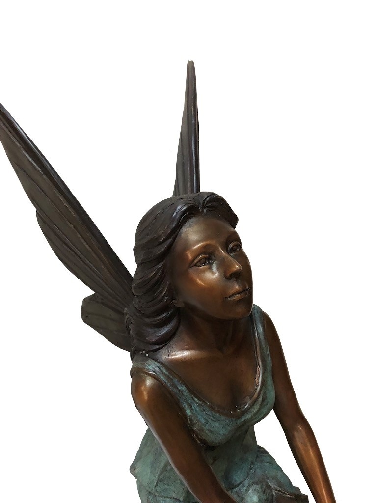 eleven bronze close up elias