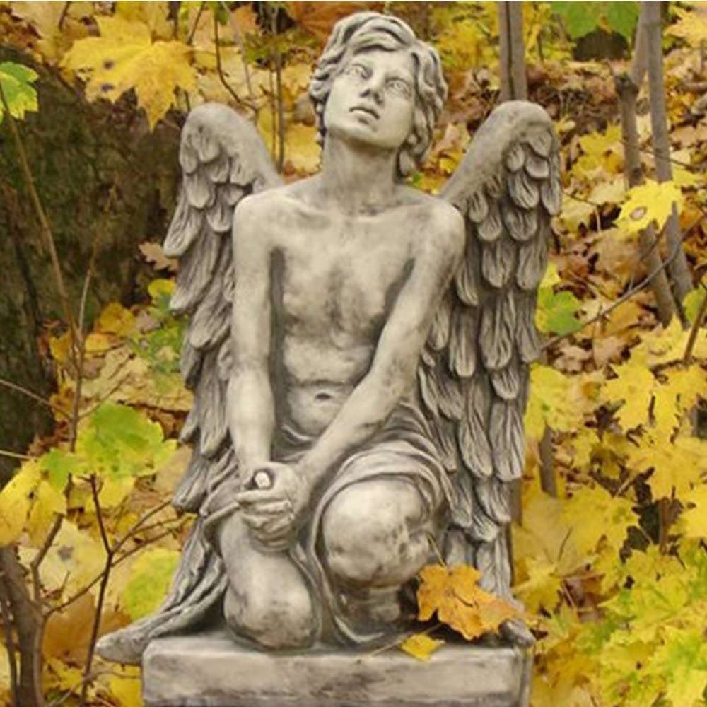 Eliassen Statue angel boy