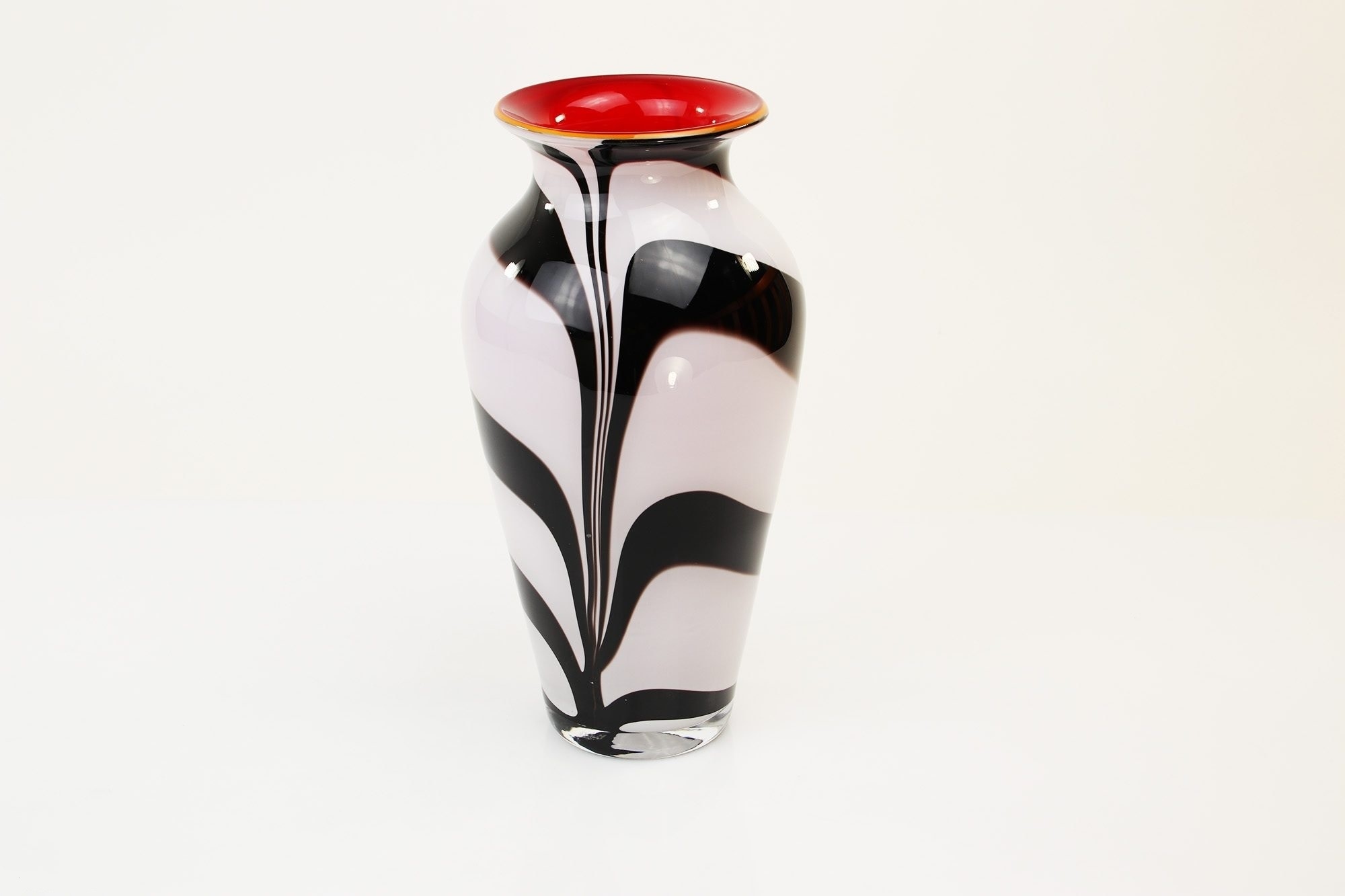 eliassen-vase-glass-zebra-27cm