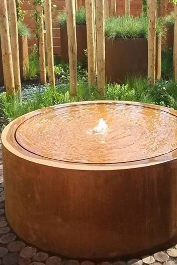 Eliassen Wassertisch Cortenstahl