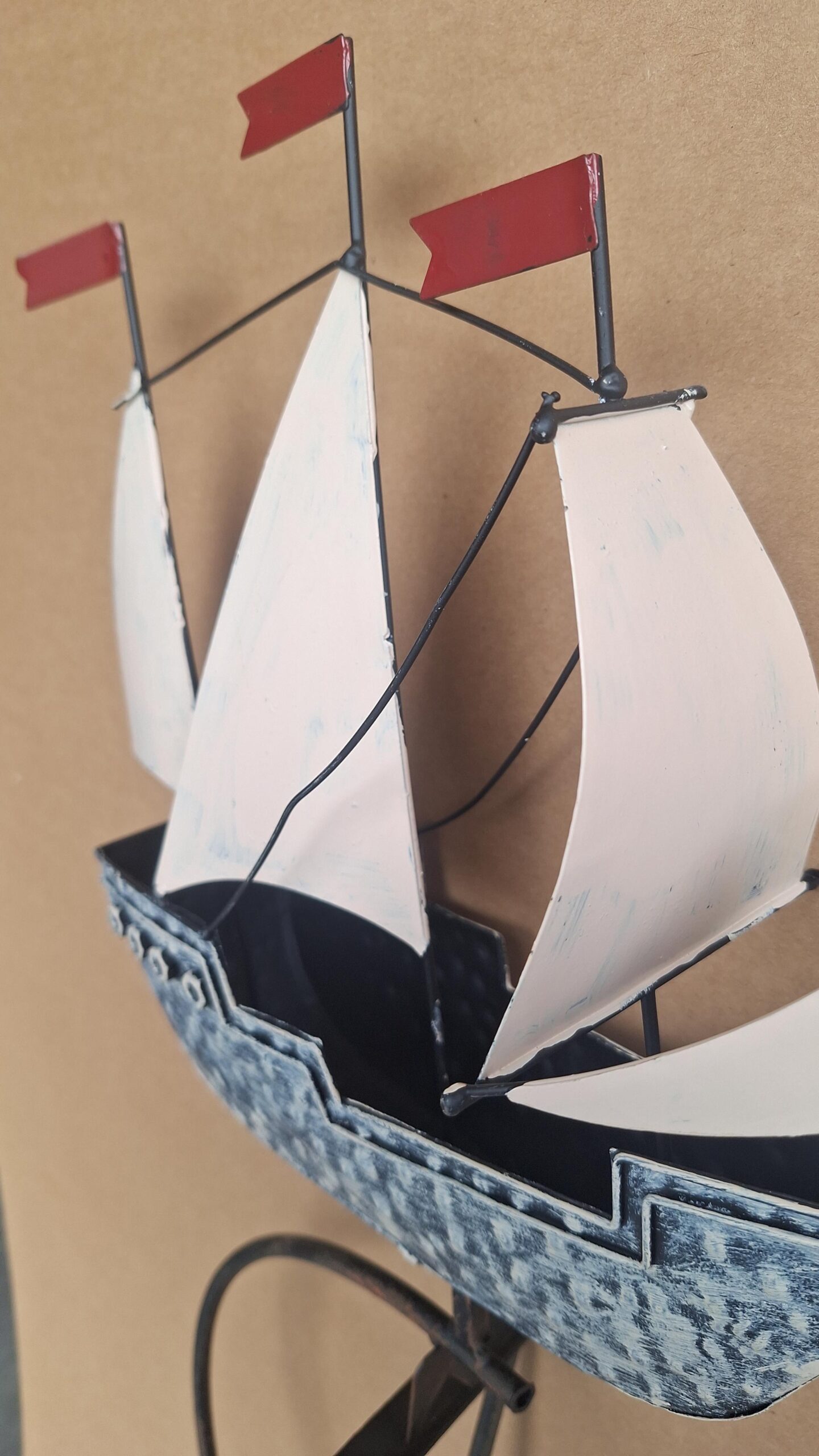 Garden stake balance with sailboat 35x151cm