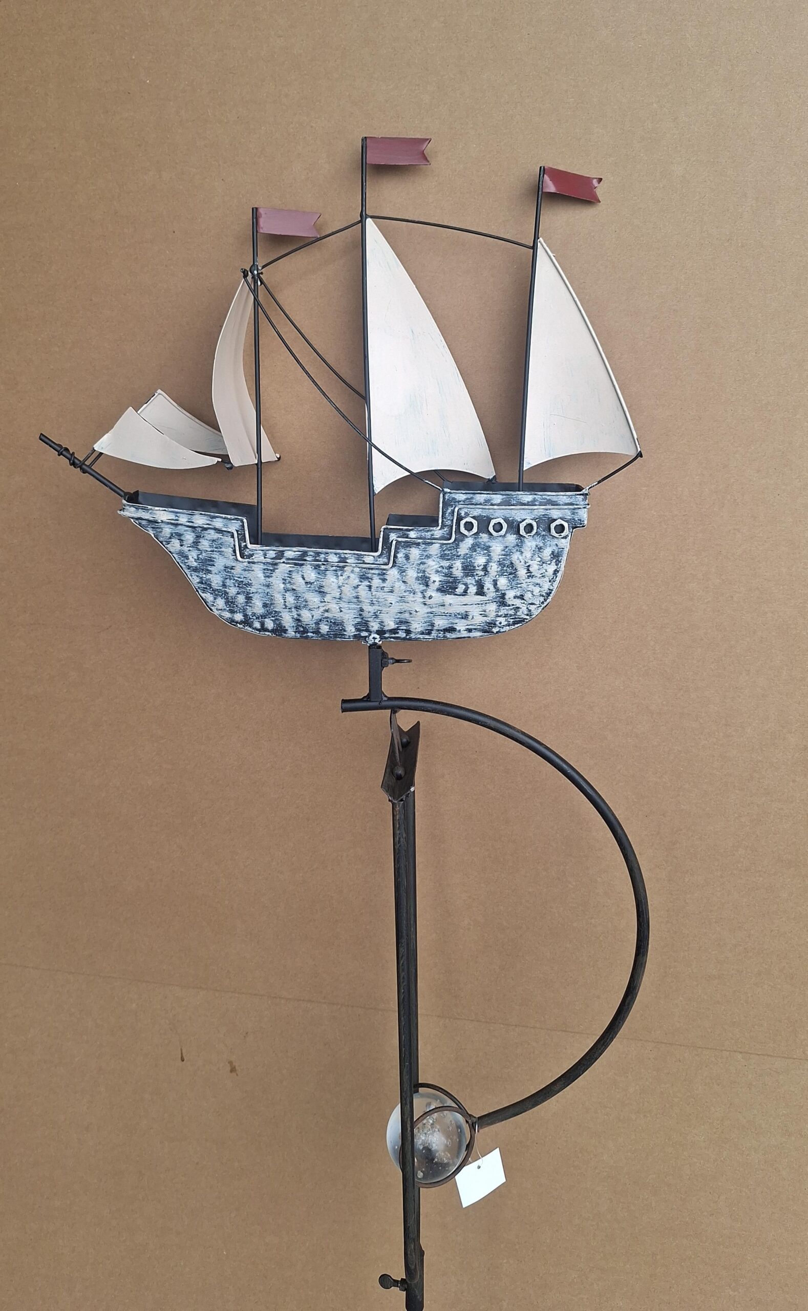 Garden stake balance with sailboat 35x151cm