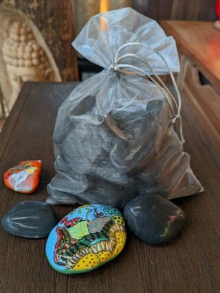 Decorative boulders black-gray polished 4-7cm 2kg sorted out eliassen.co.uk 2