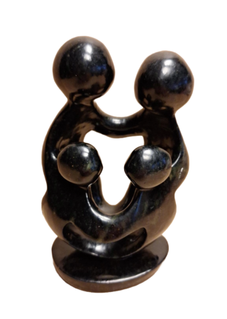 Soapstone sculpture Family 4 people 15cm eliassen.nl