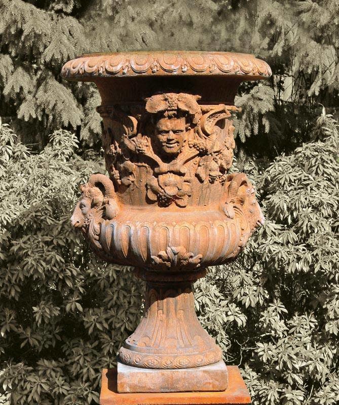 Tuinvaas klassiek Ramkop vaas 130cm - eliassen.nl