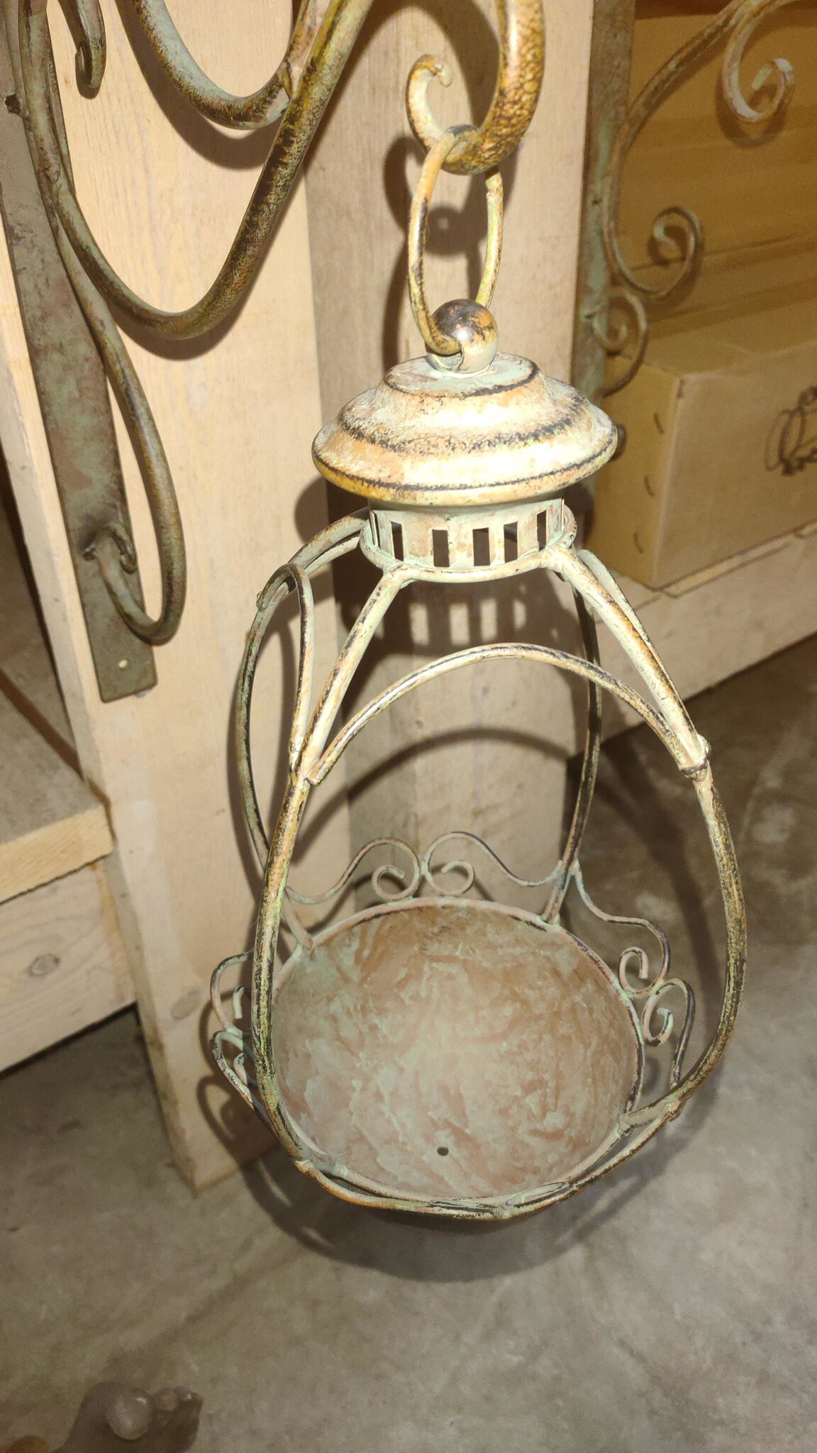 Bird Feeding Bowl Hanging sphere 61cm eliassen.nl