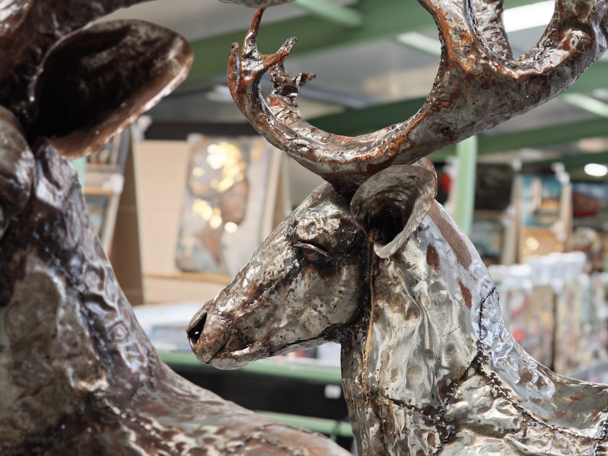 Groot tuinbeeld metalen Hert 240cm eliassen.nl 5