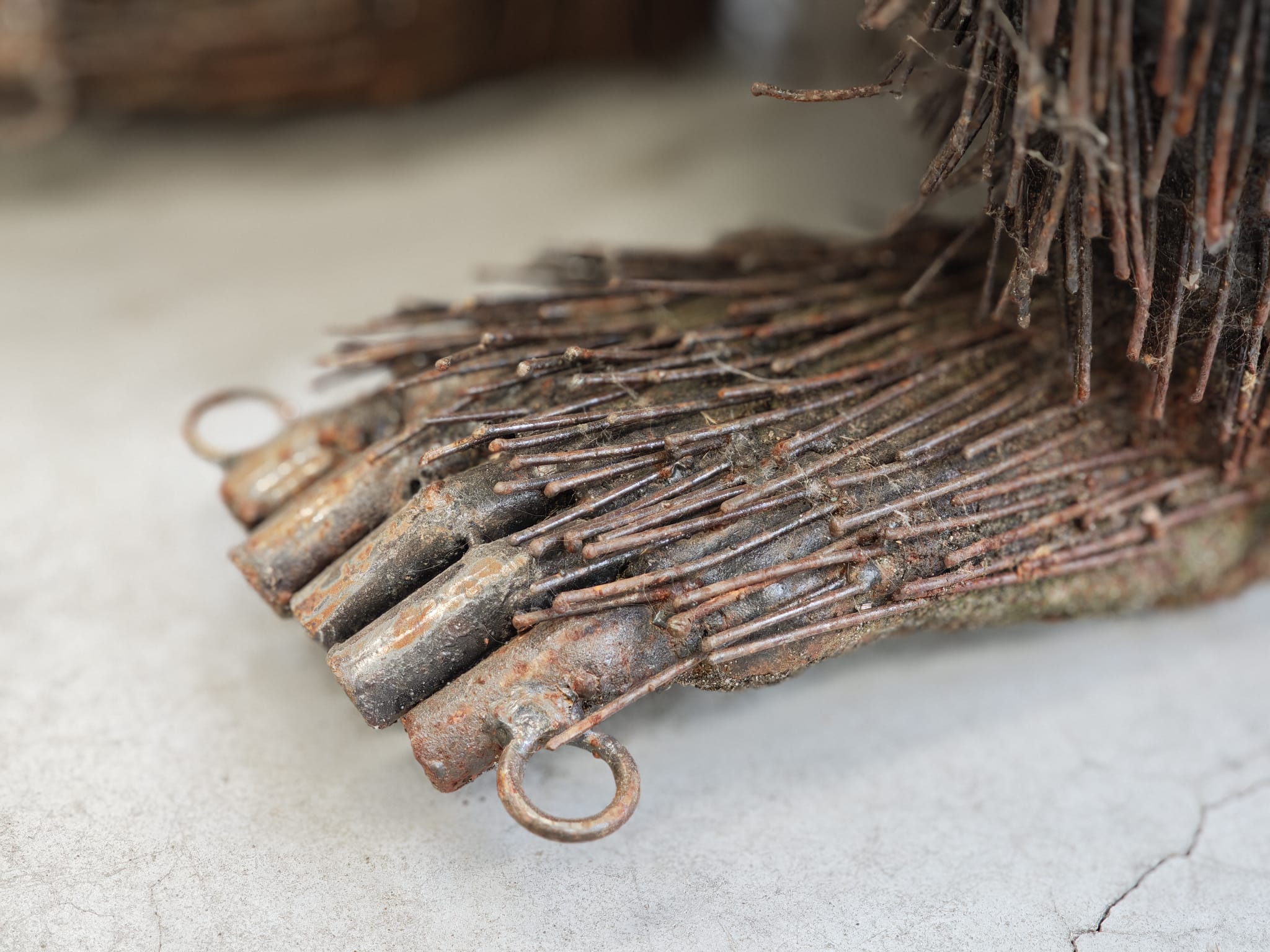 Supergroot tuinbeeld gedetailleerde Gorilla van metaal 90cm eliassen.nl 5