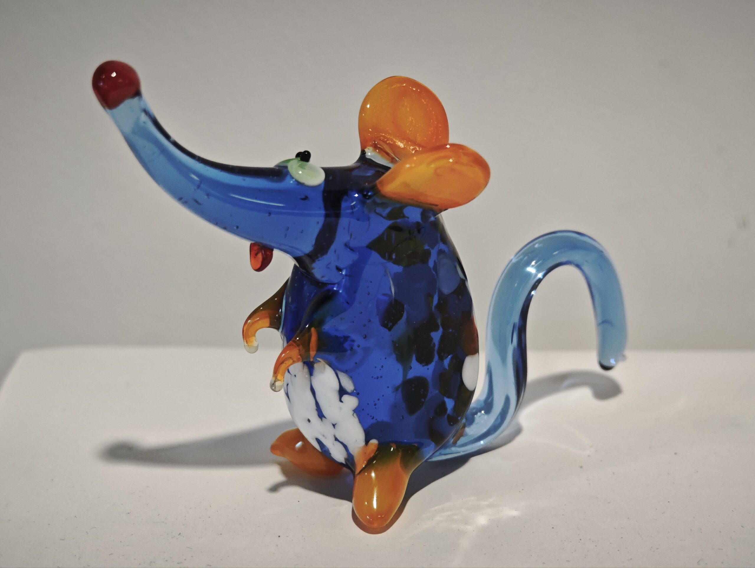 Muis met lange neus miniglas 9cm