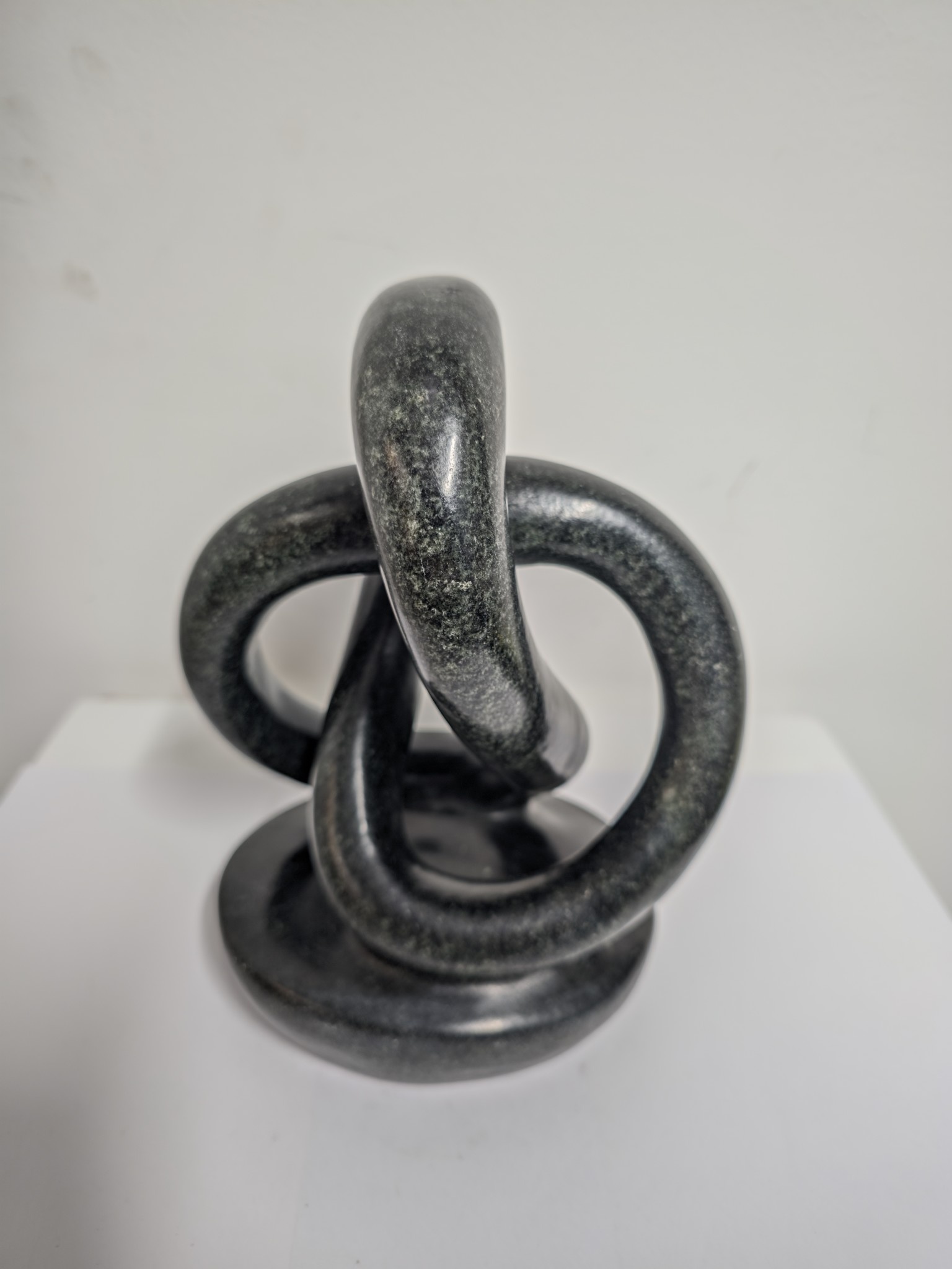 Bild Liebesknoten Speckstein 21cm eliassen.co.uk 2