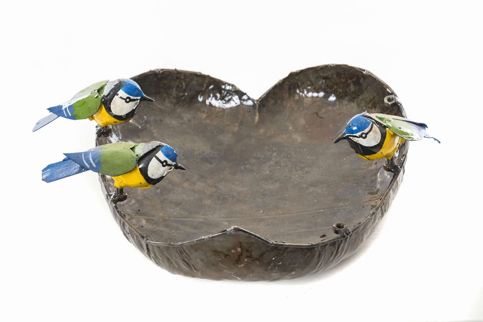METAL-3-BLUE-TIT-HEART-BOWL-PETFEEDER