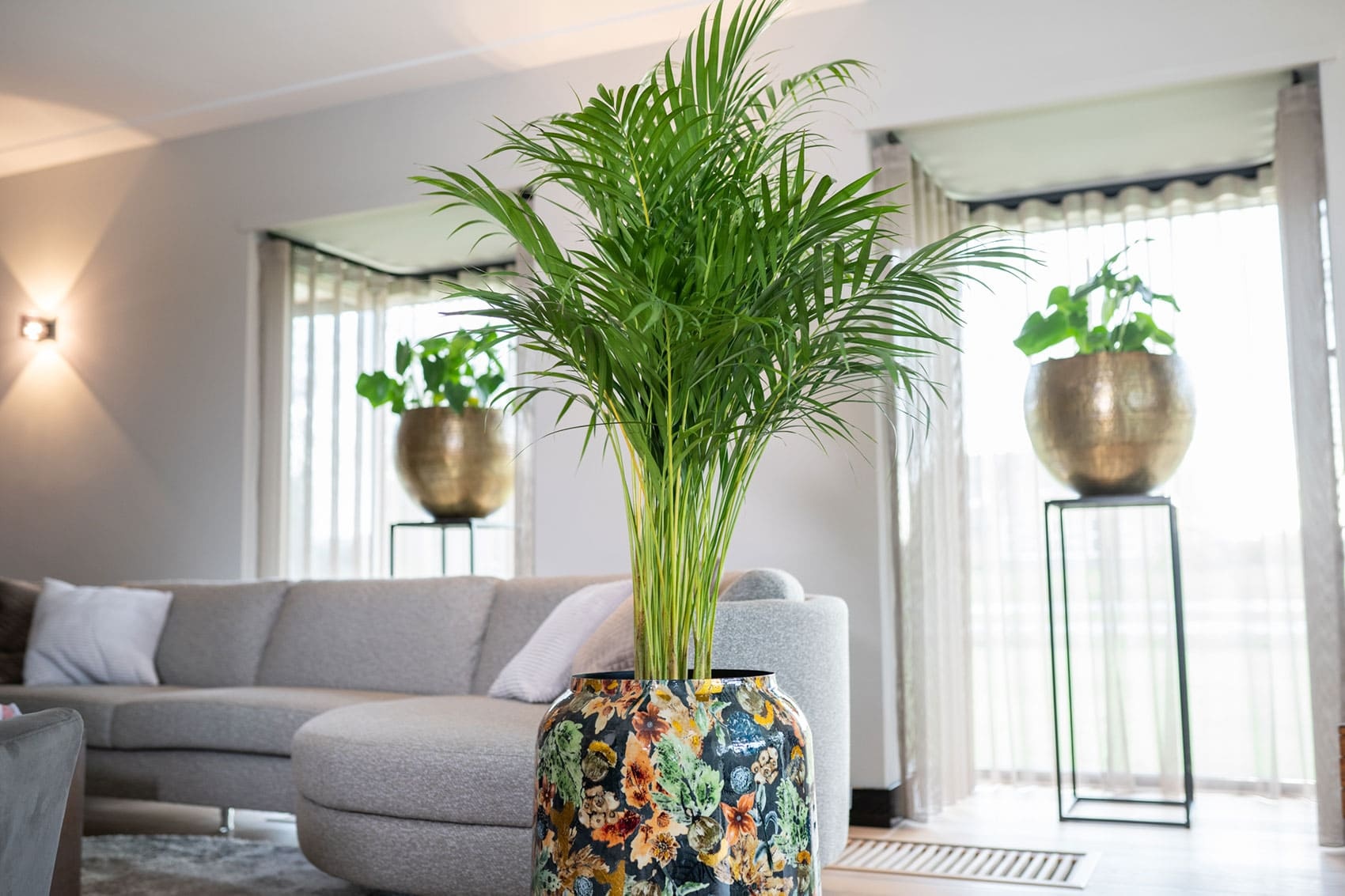 Pot metal Berry Blue high in 3 sizes eliassen.co.uk 3