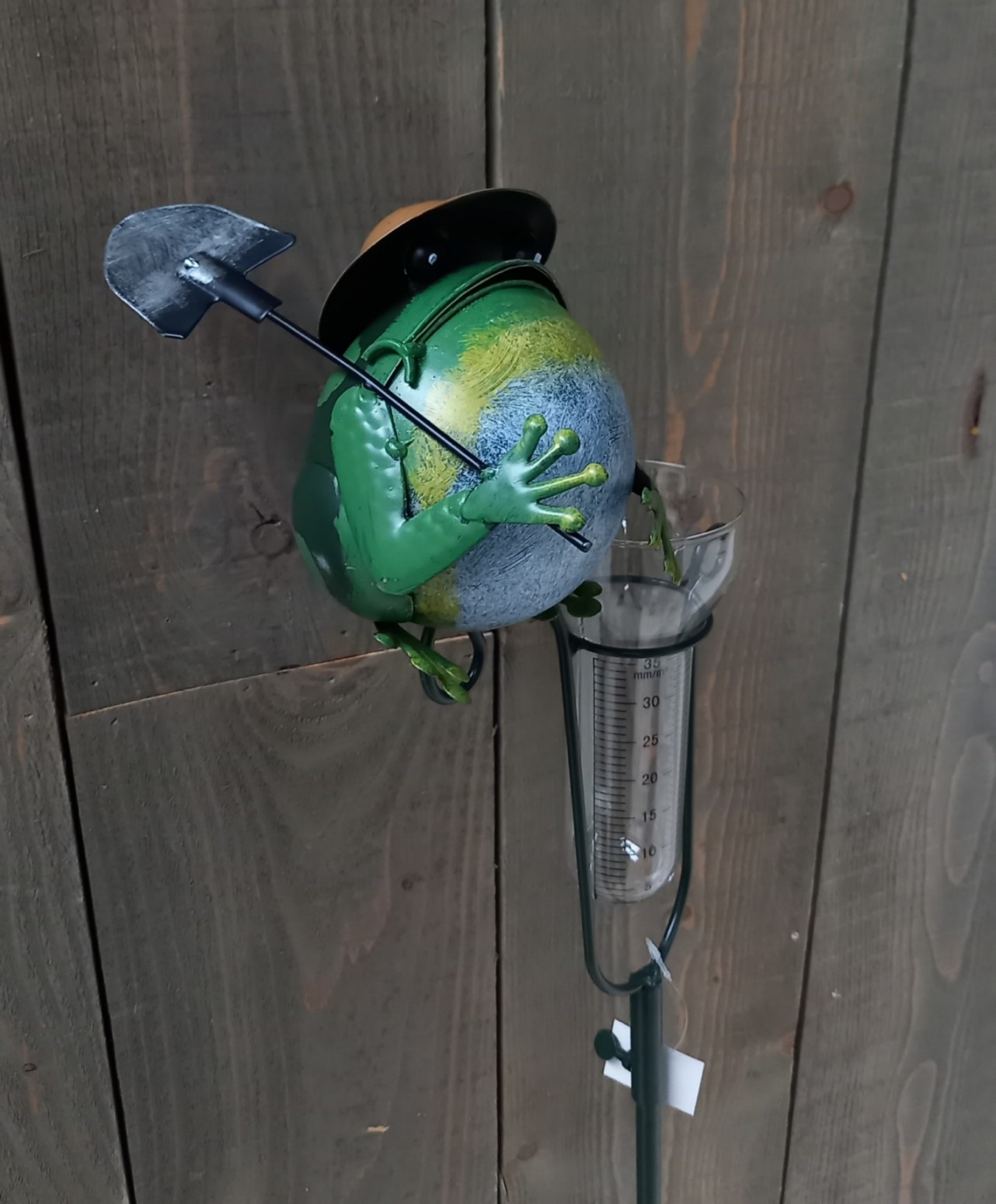 Metal rain gauge with frog 140cm