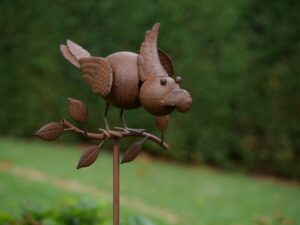 Patina Tuin decoratieve lantaarn, vogelhuis, heksenhuis, tuindecoratie, roestige decoratie, landhuis, kaarsenhouder, vogelvoederhuis op stok, zeer solide