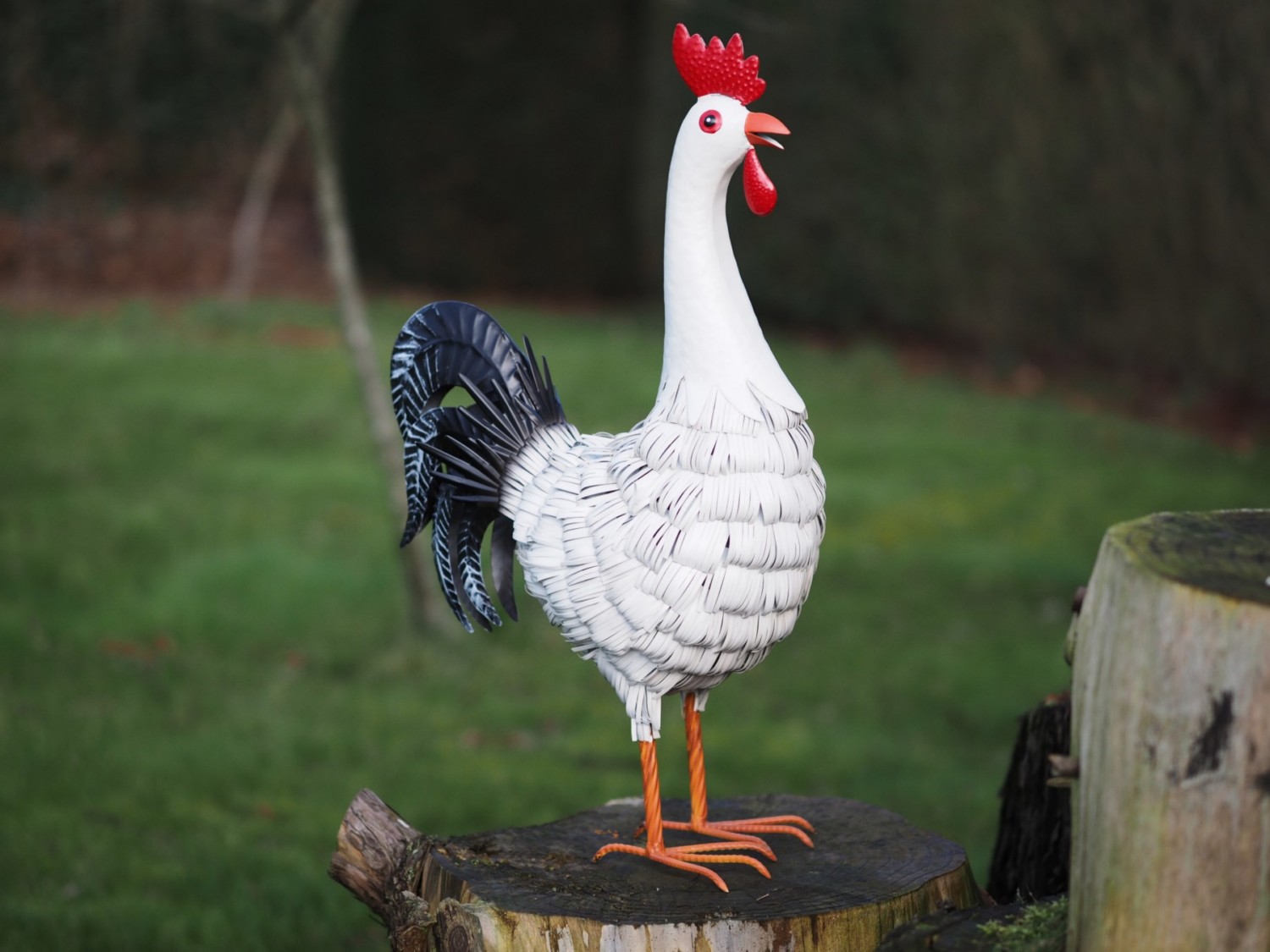 Metalen figuur witte haan 64cm