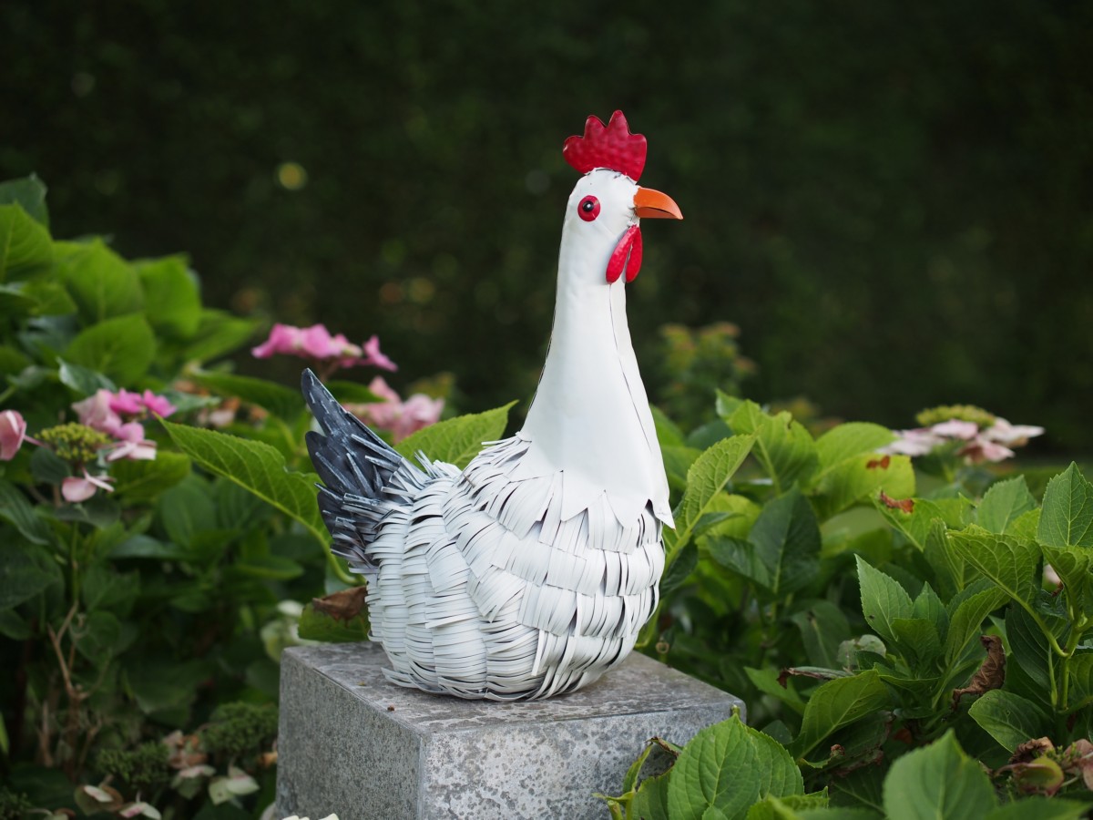 Metal figure white hen 42cm
