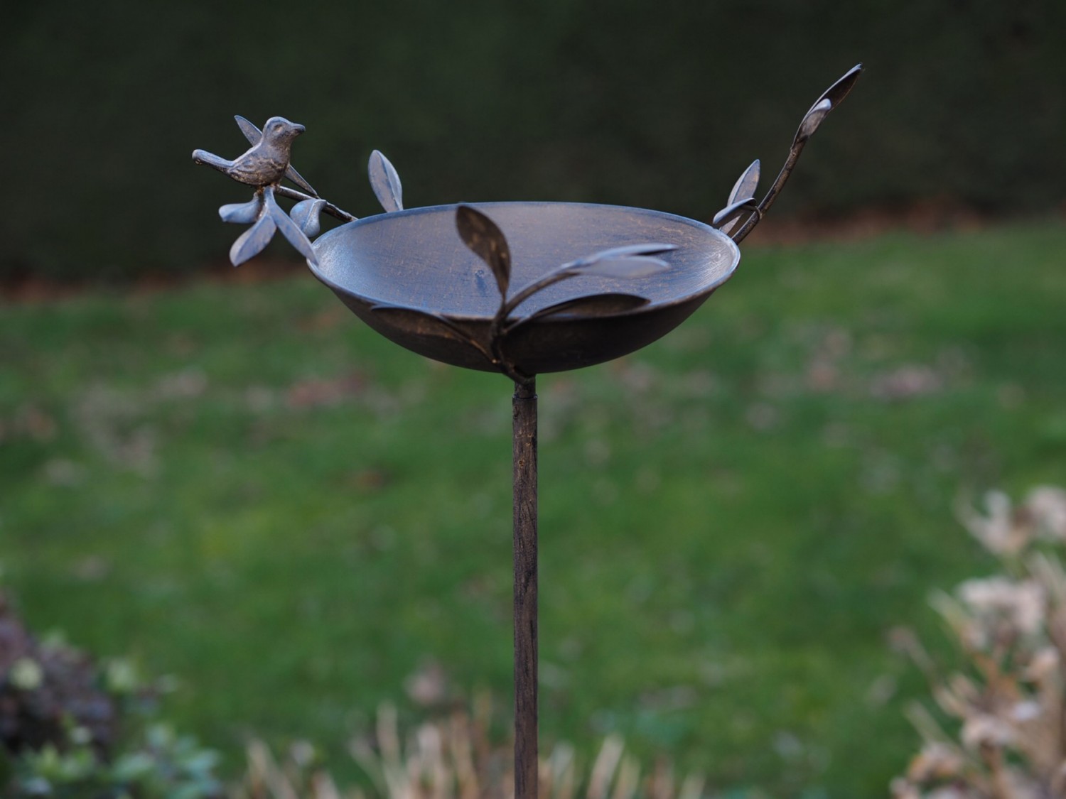 Metall Gartenpfahl Vogelfutterhaus 153cm