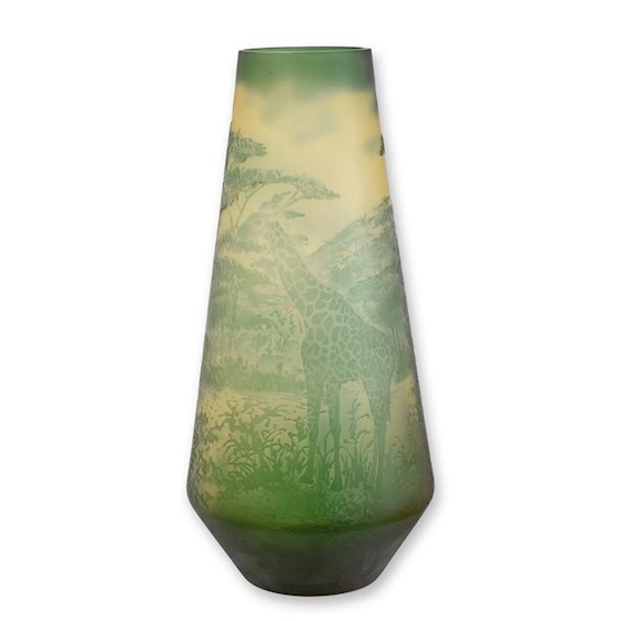 Cameo glasvaas van Emile Gallé Giraffe in de savanne 44cm