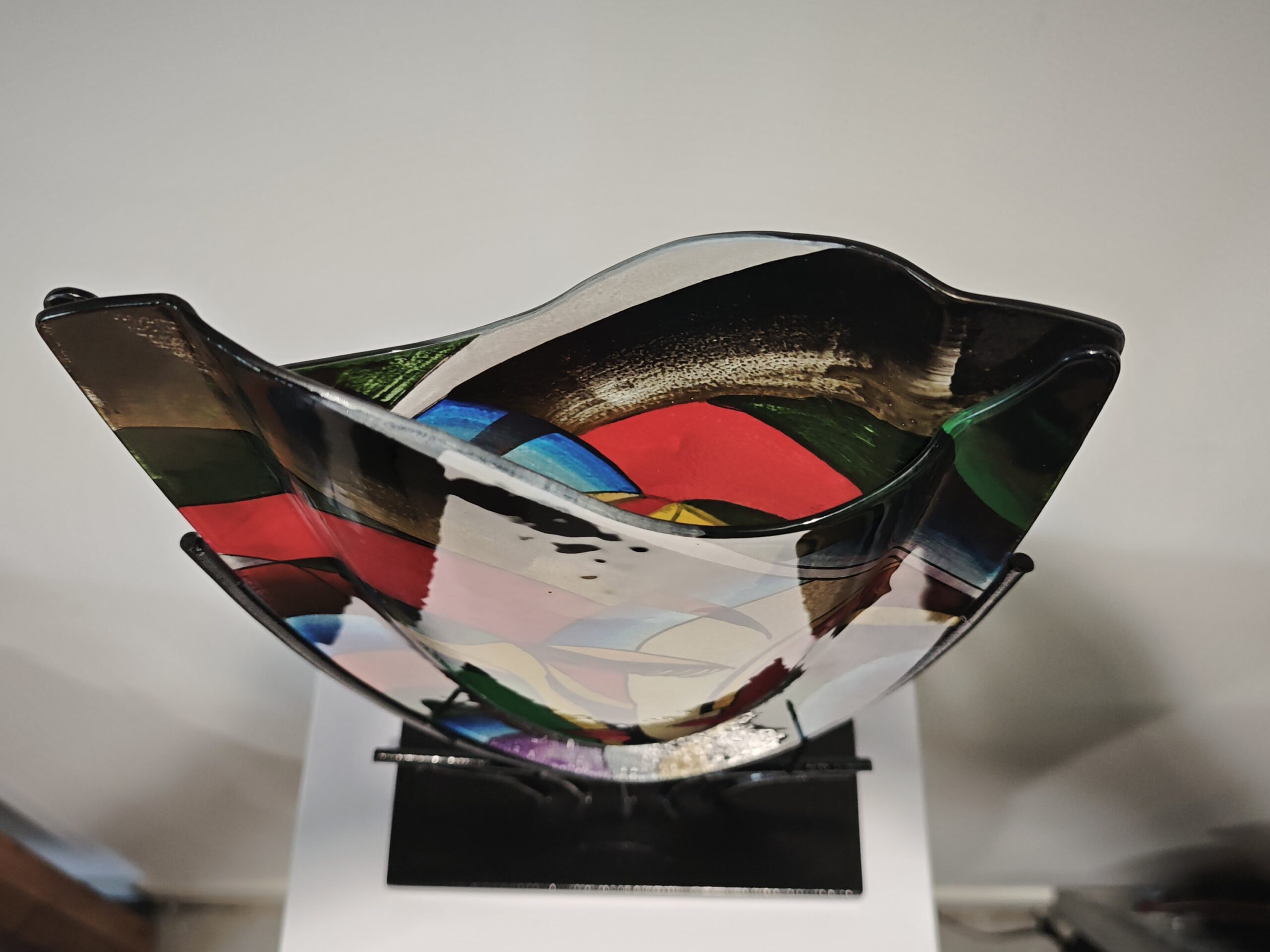 Glasvaas hoog Faces 48cm