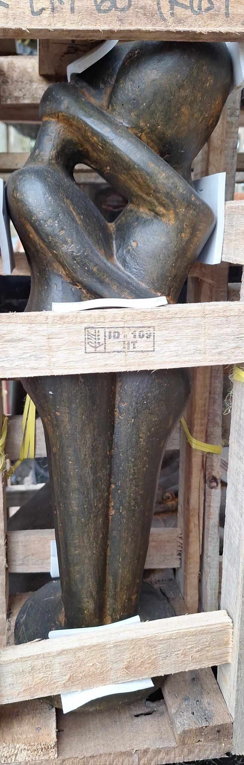 Beeld omarming 100cm