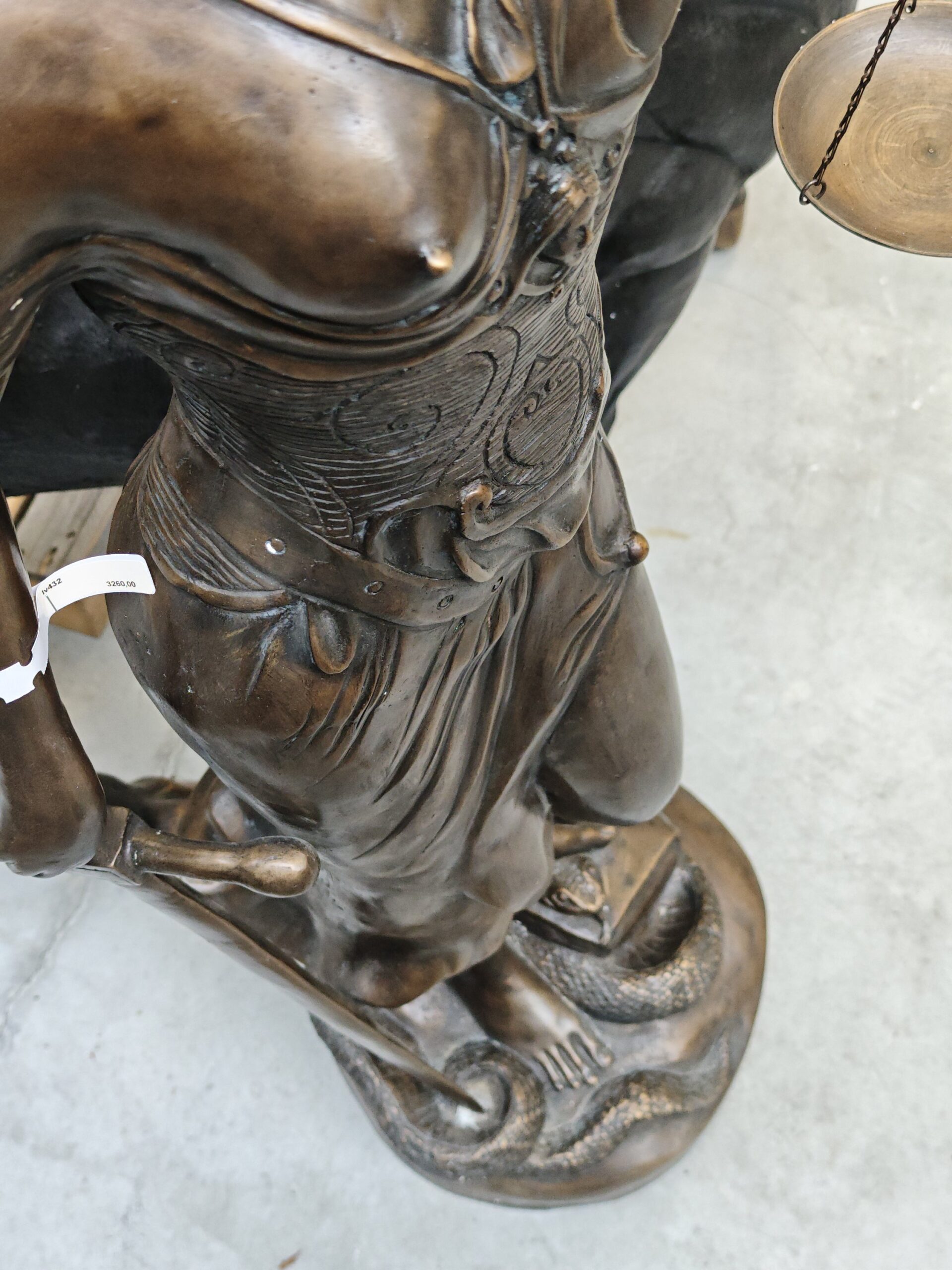 Beeld Vrouwe Justitia brons 160cm