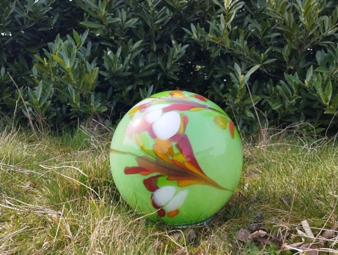 Vloerbal glas met sfeerverlichting voor buiten Fire in 3 kleurvarianten eliassen.nl