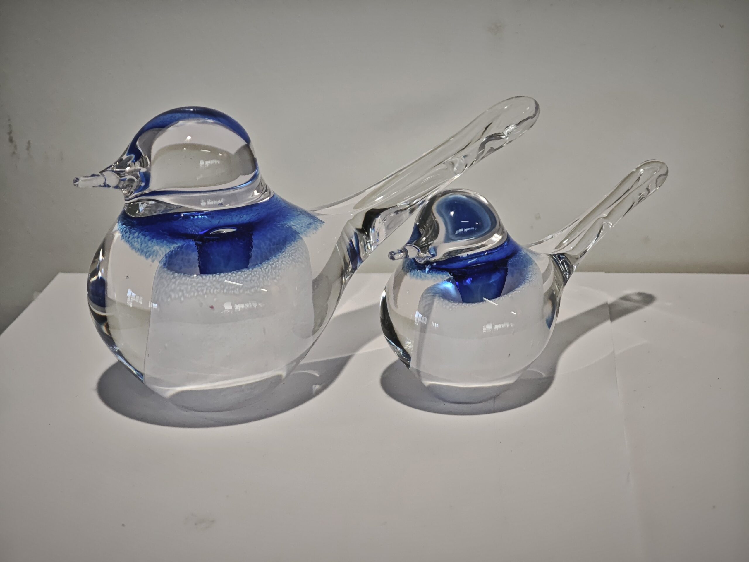 Bird glass blue white 12 or 19cm