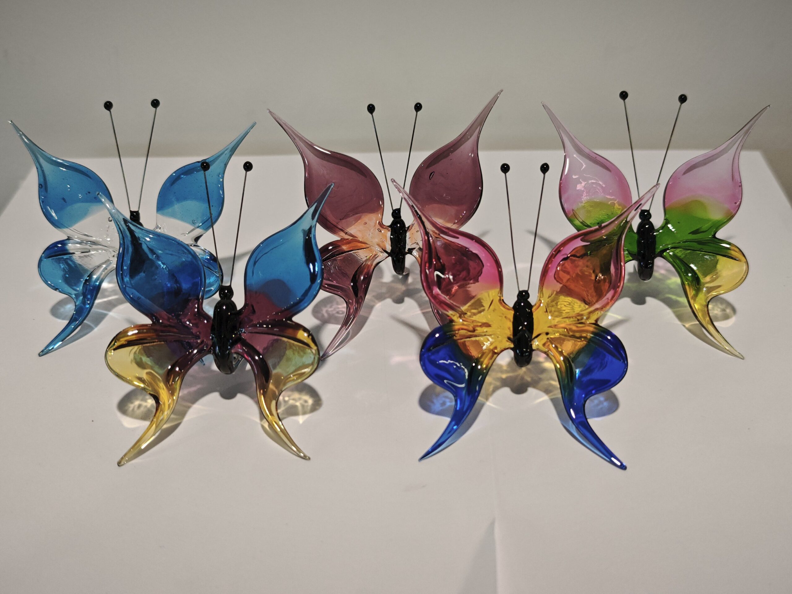 Glazen beeld vlinder glas staand in willekeurige kleur 9cm