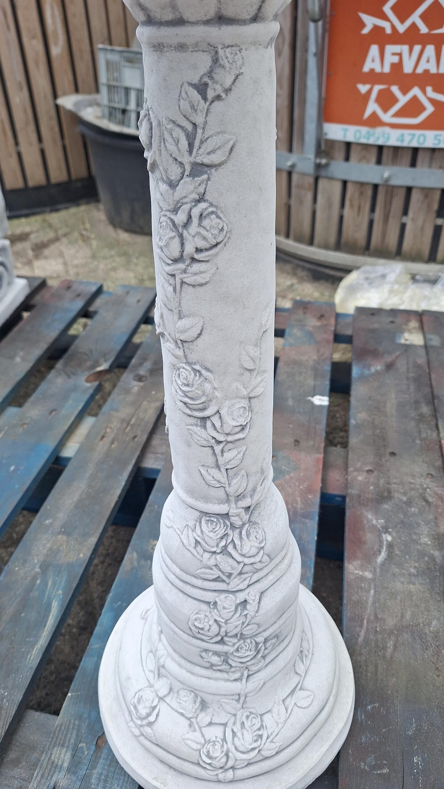 Vogelvoerschaal wit Rozen 67cm