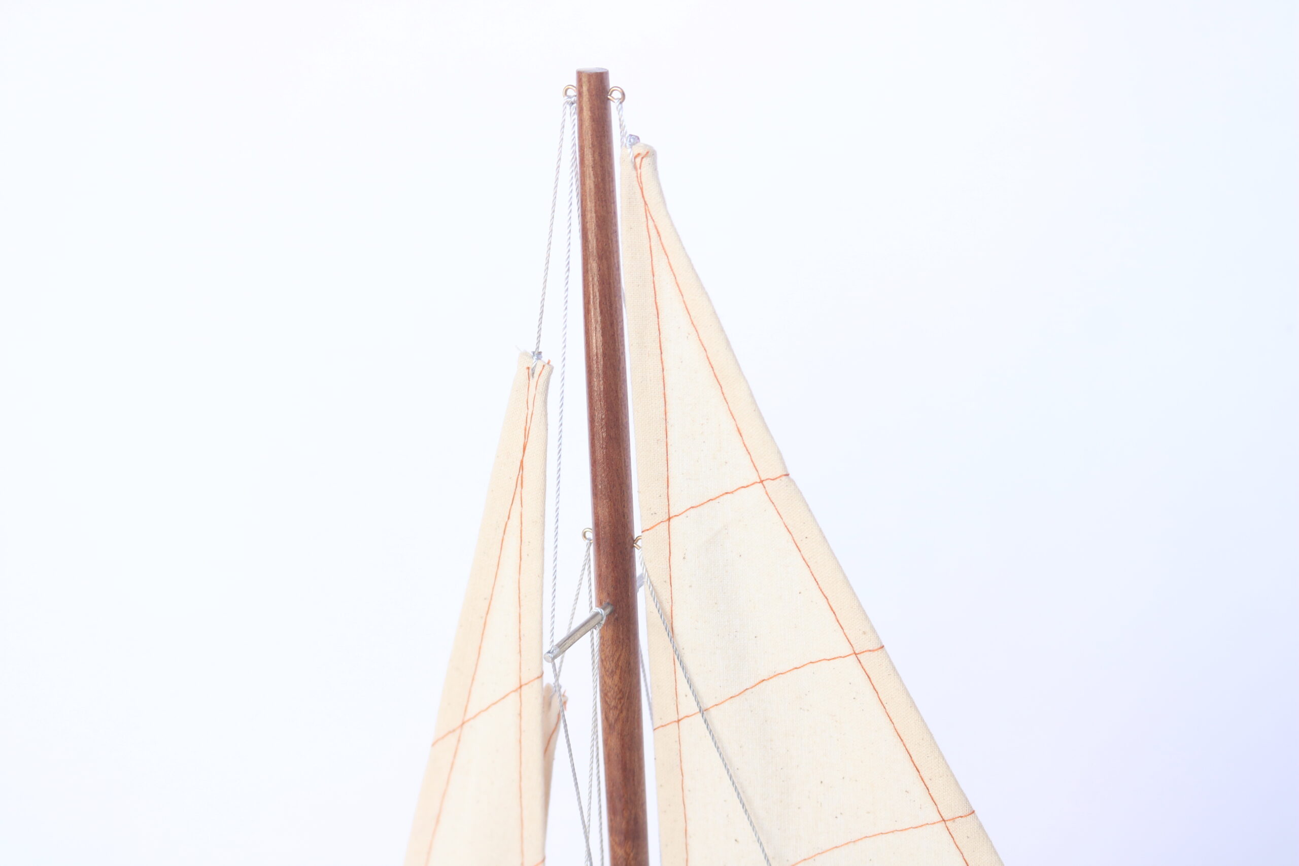 Model boat Shamrock wood 76cm