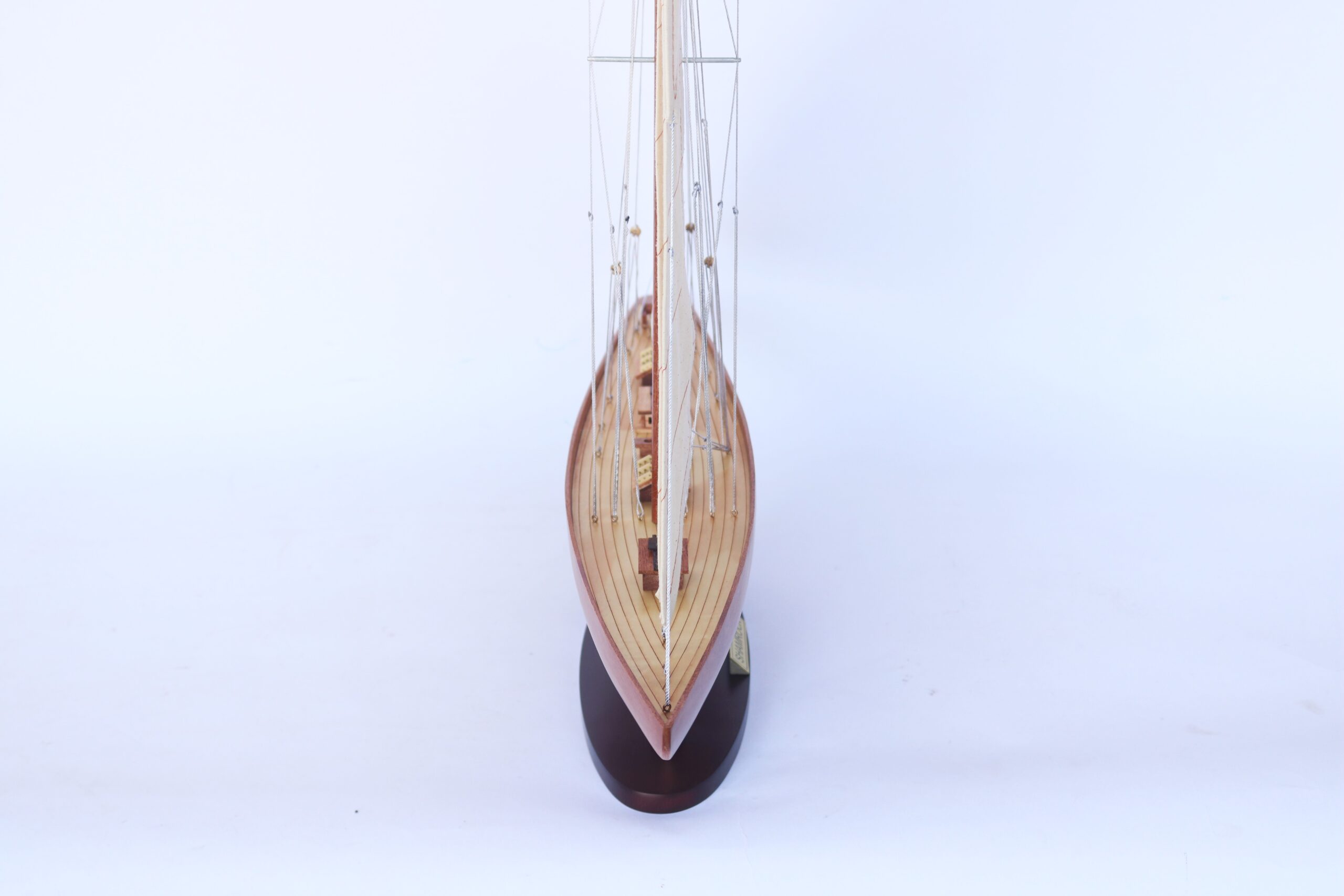 Model boat Shamrock wood 76cm