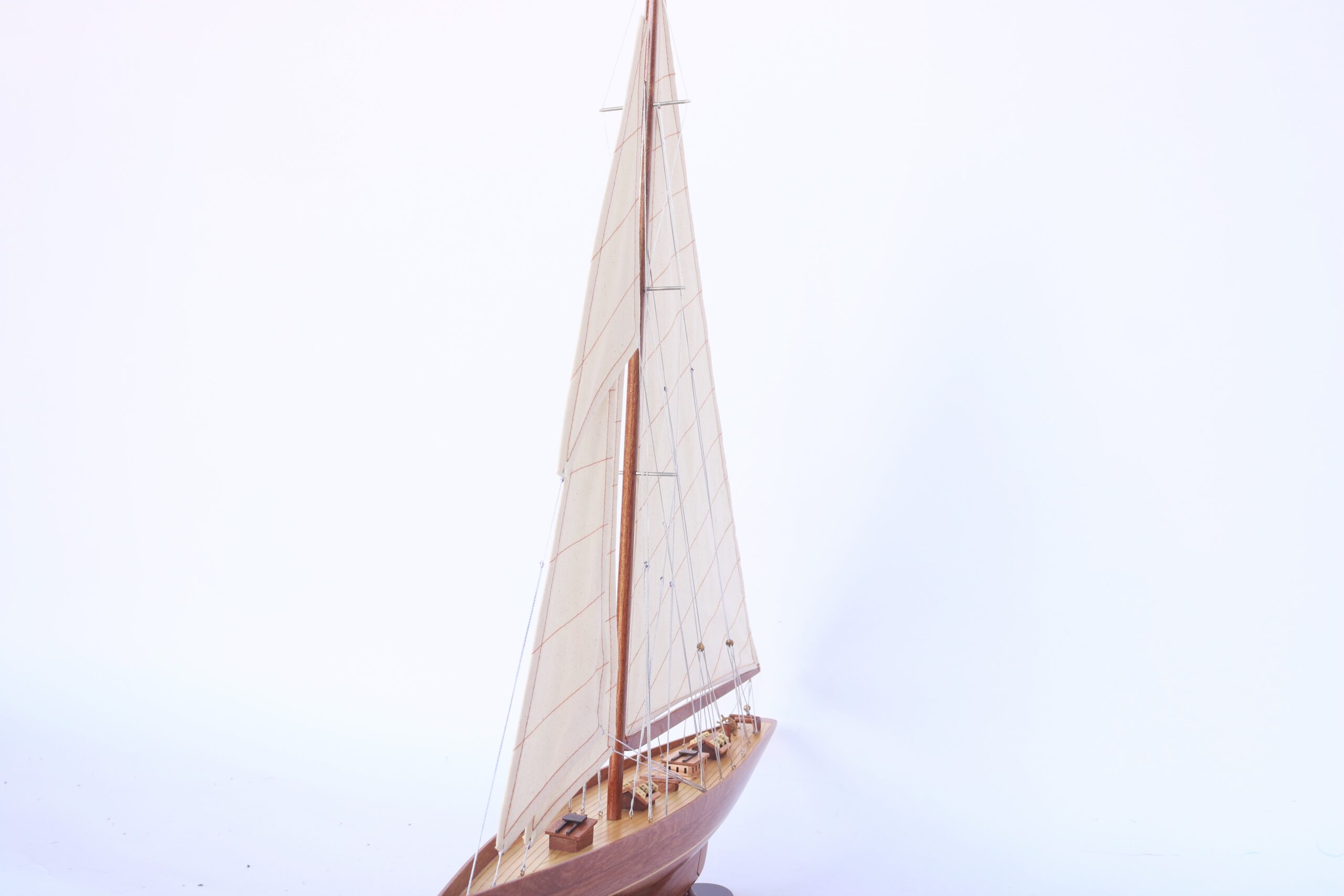 Model boat Shamrock wood 76cm