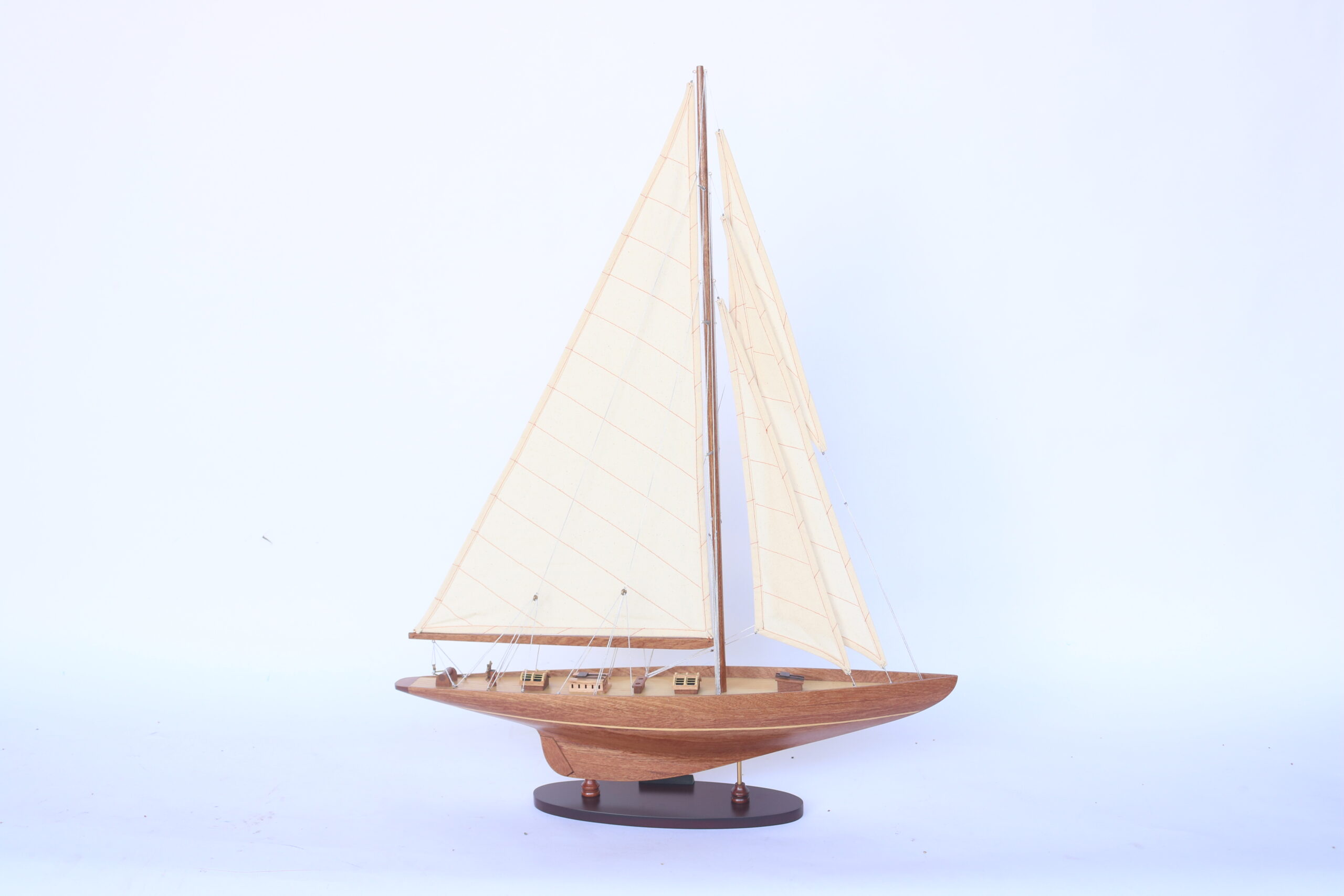 Model boat Shamrock wood 76cm
