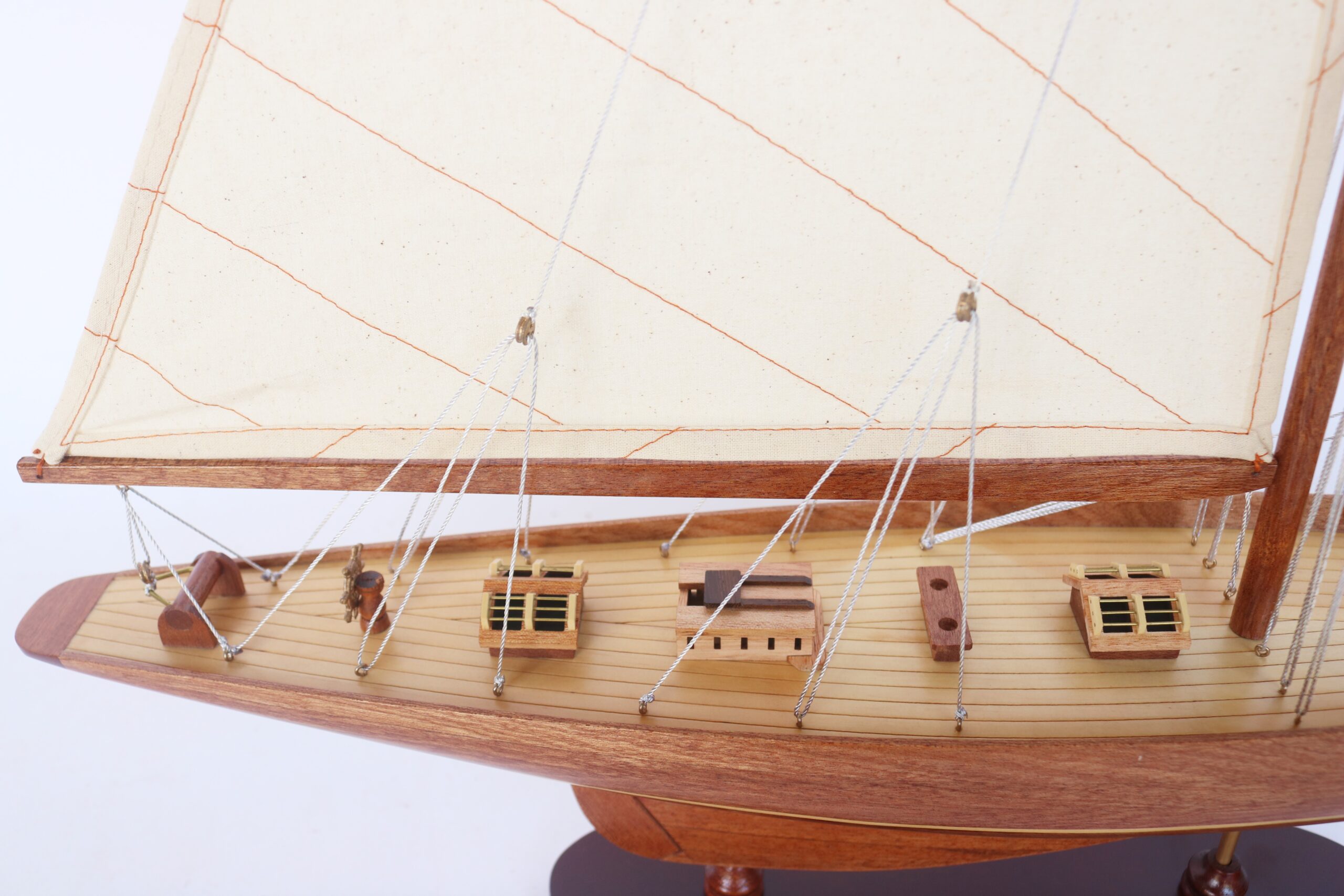 Model boat Shamrock wood 76cm