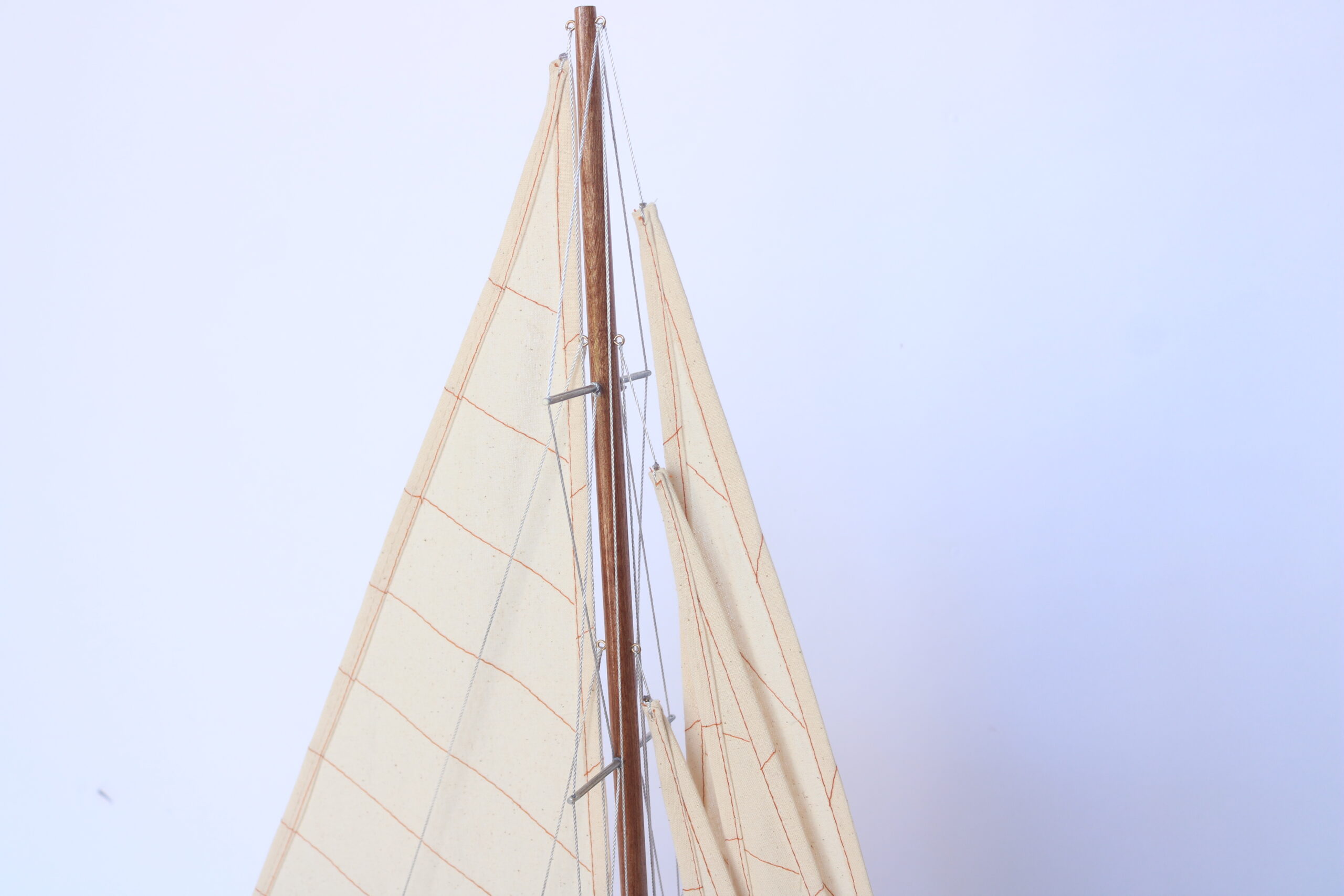 Model boat Shamrock wood 76cm