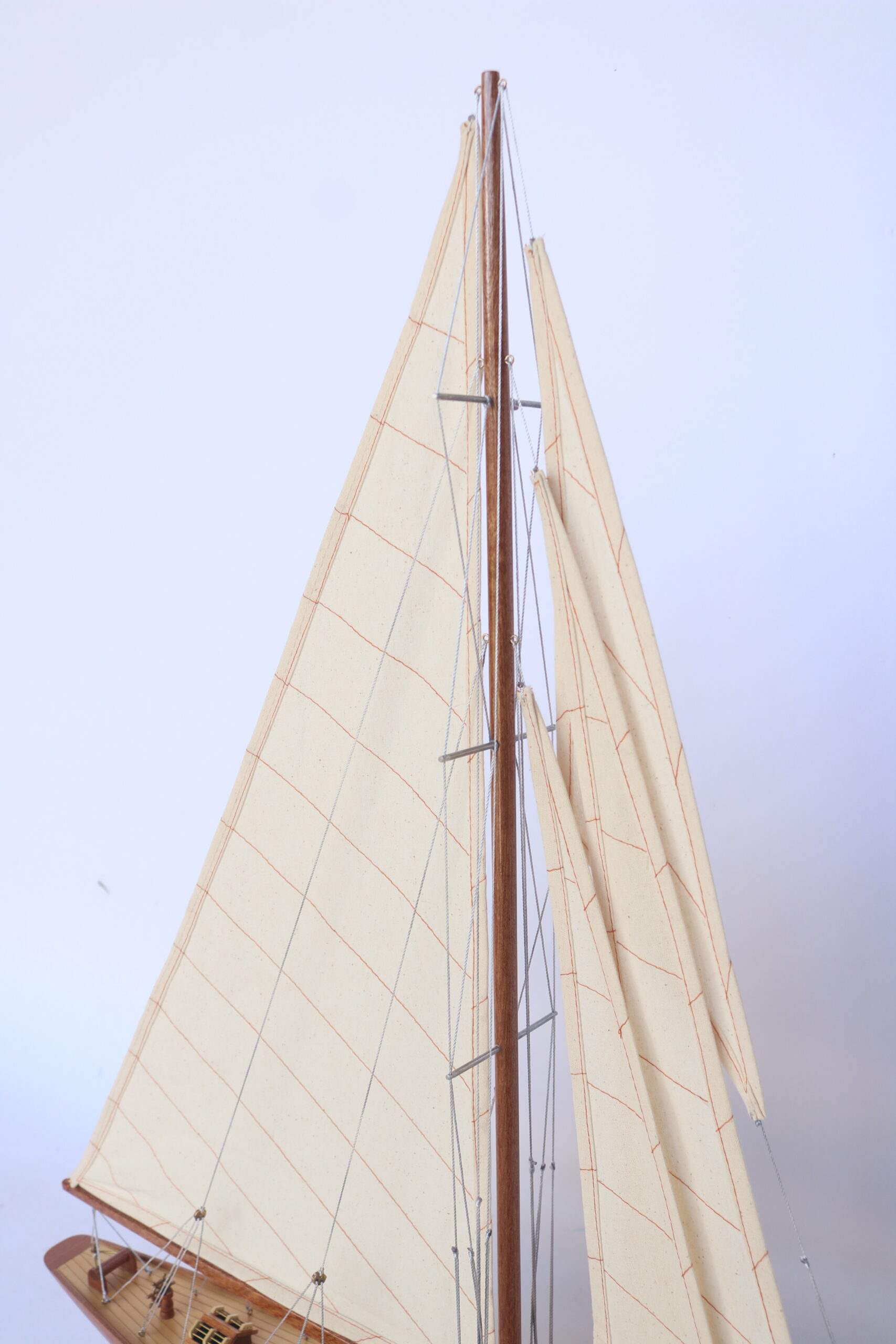 Model boat Shamrock wood 76cm
