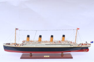 Model Titanic hout Eliassen.nl 100cm