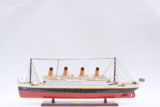Model Titanic hout Eliassen.nl 80cm
