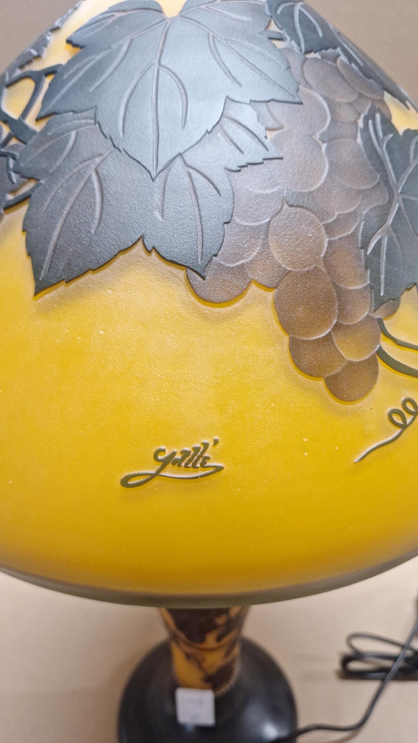 Cameo glas lampe von Emile Gallé Grapevine 60cm