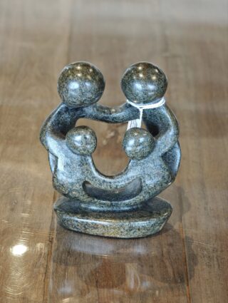 Speksteen beeld Familie 4 personen 11cm