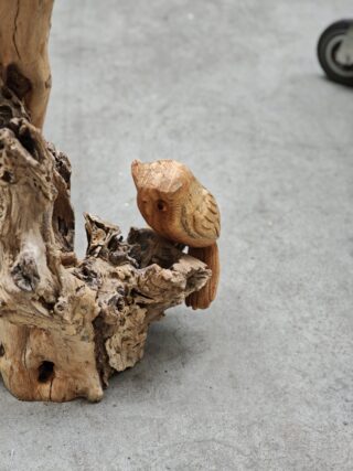Statue Holz Eulenfamilie 3 Eulen auf Baumstamm 145cm