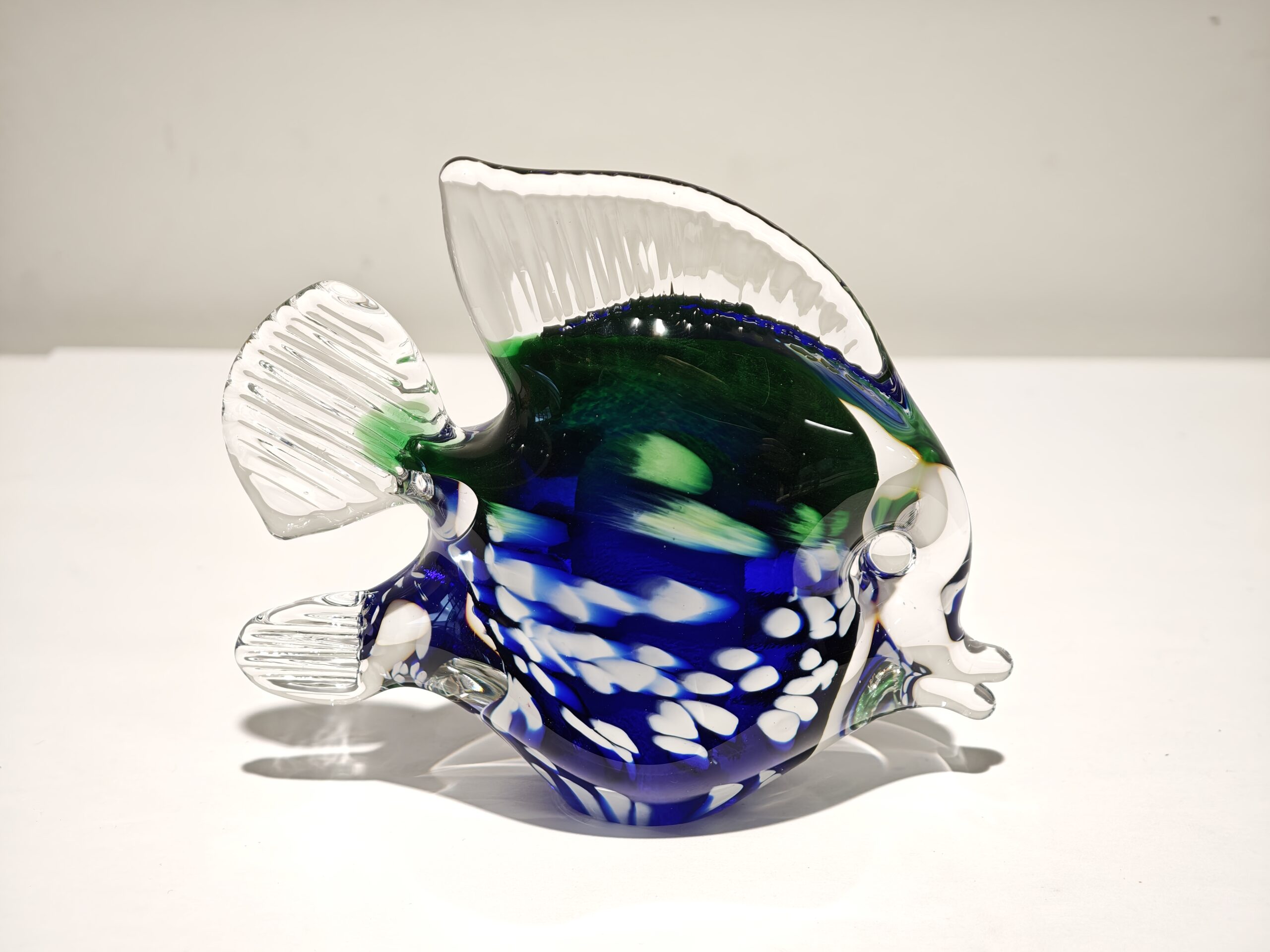 Glass statue fish detailed blue 13cm eliassen.co.uk 1