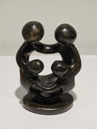 Speksteen beeld Familie 4 personen 11cm eliassen.nl 3