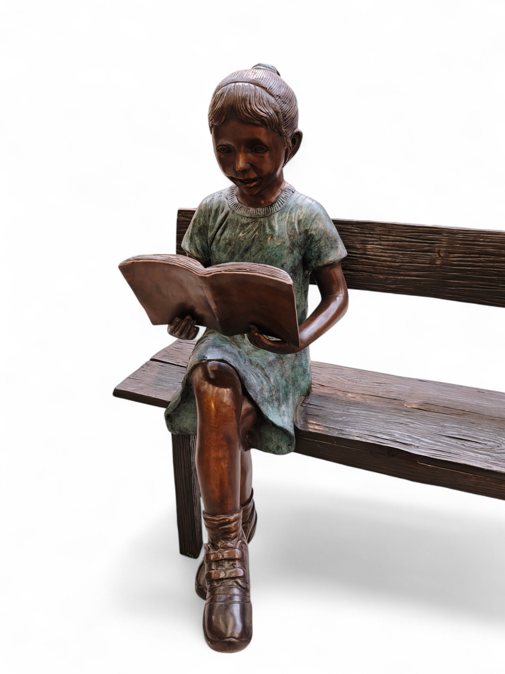 Reading girl on bench bronze 111cm