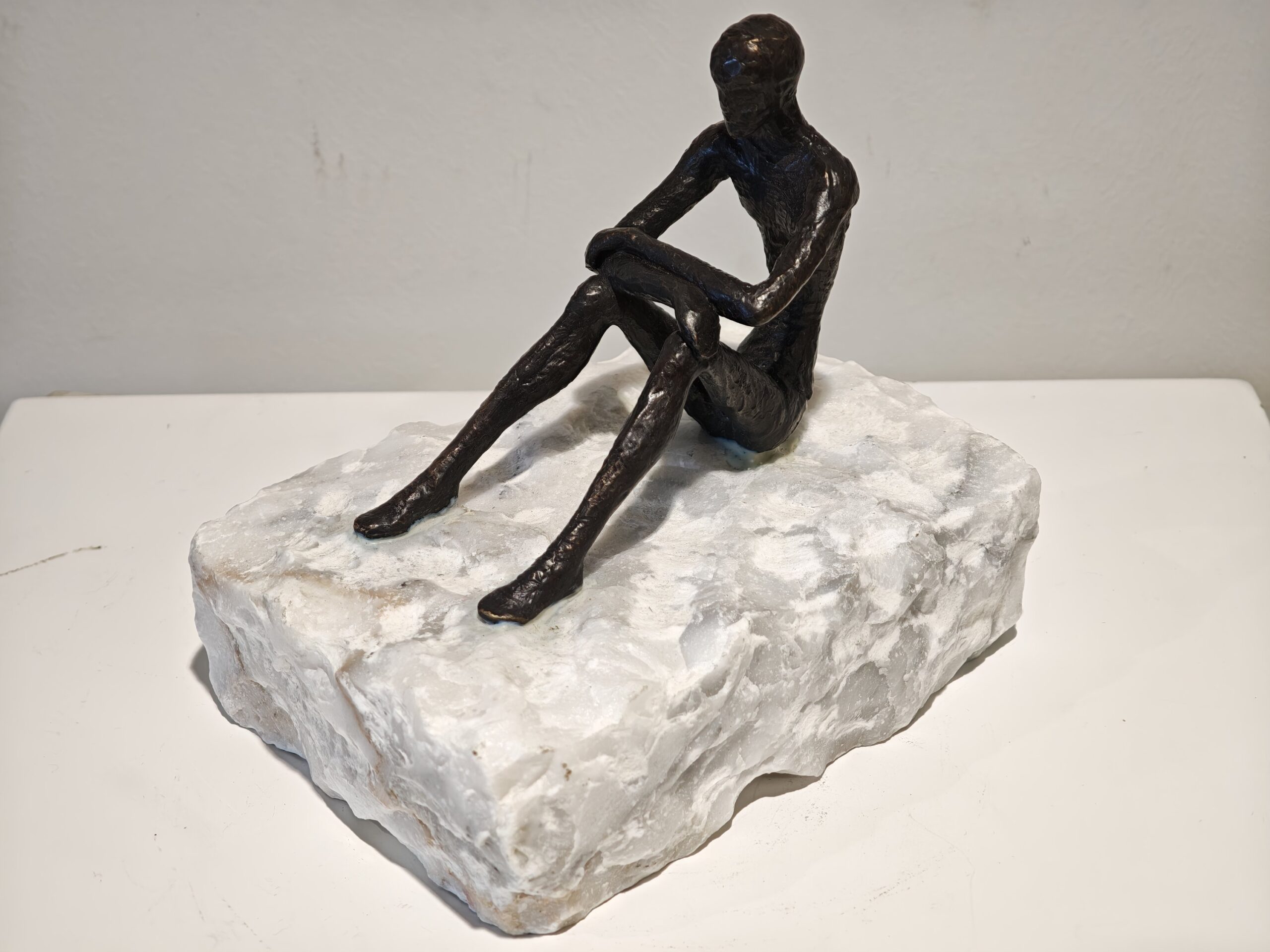 Statue bronze on stone Dreaming 17cm