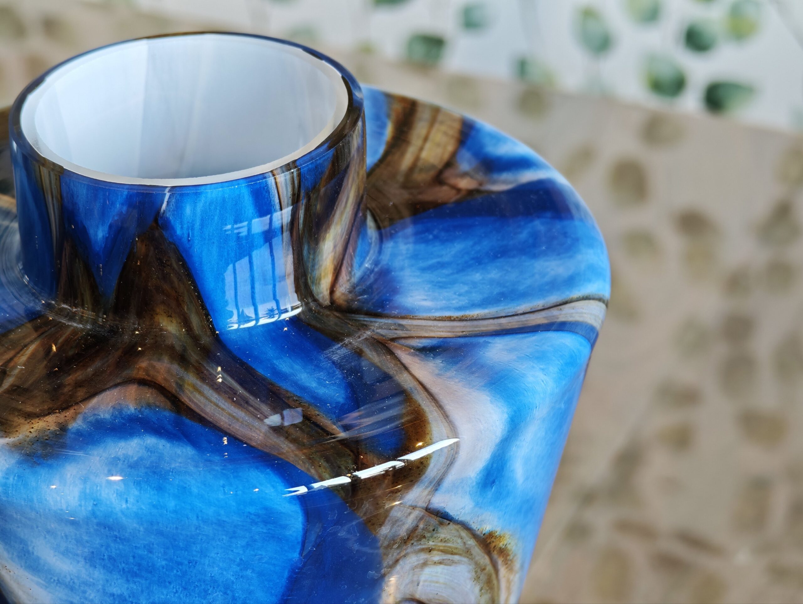 Glasvase Dreieck aqua Blau 35cm