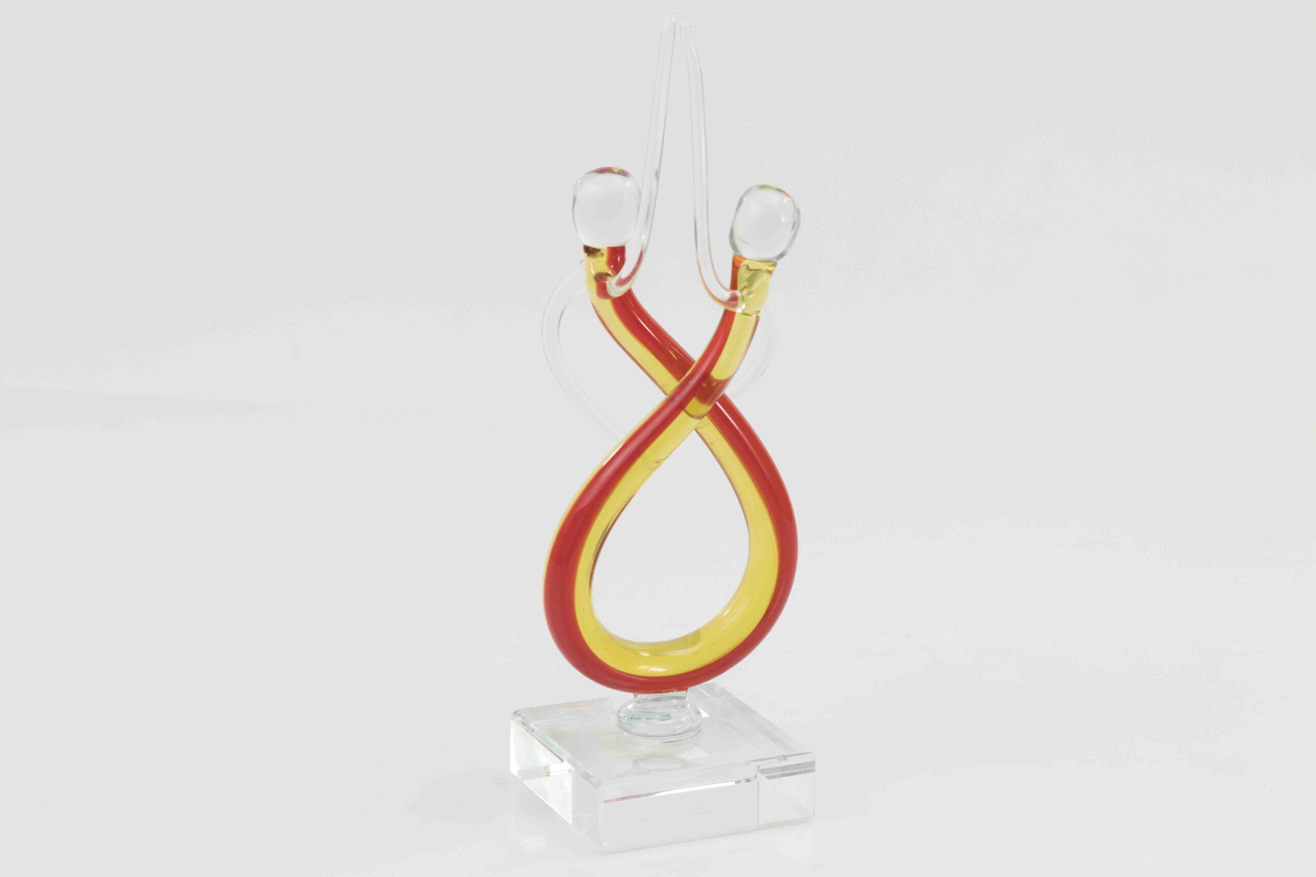 Beeld glas abstract koppel Samen kronkeling oranjegeel 22cm eliassen.nl