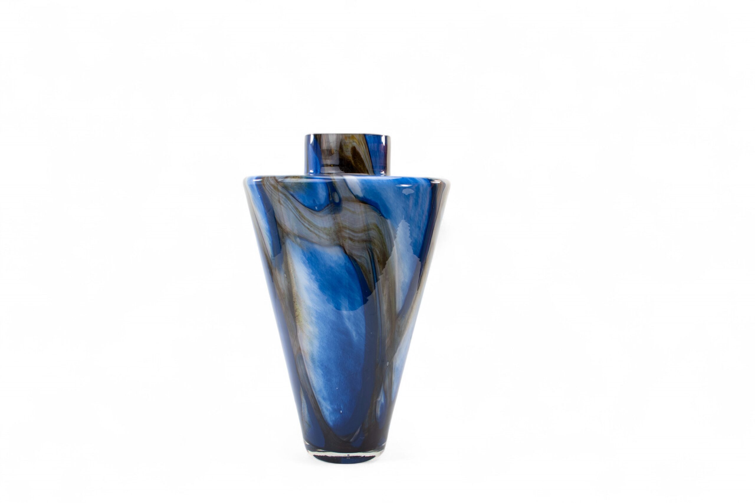 Glass vase triangle aqua Blue 35cm eliassen.nl